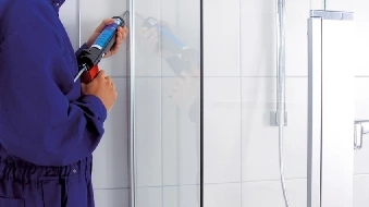 AEROSIL® Fumed Silica as thicking agent.